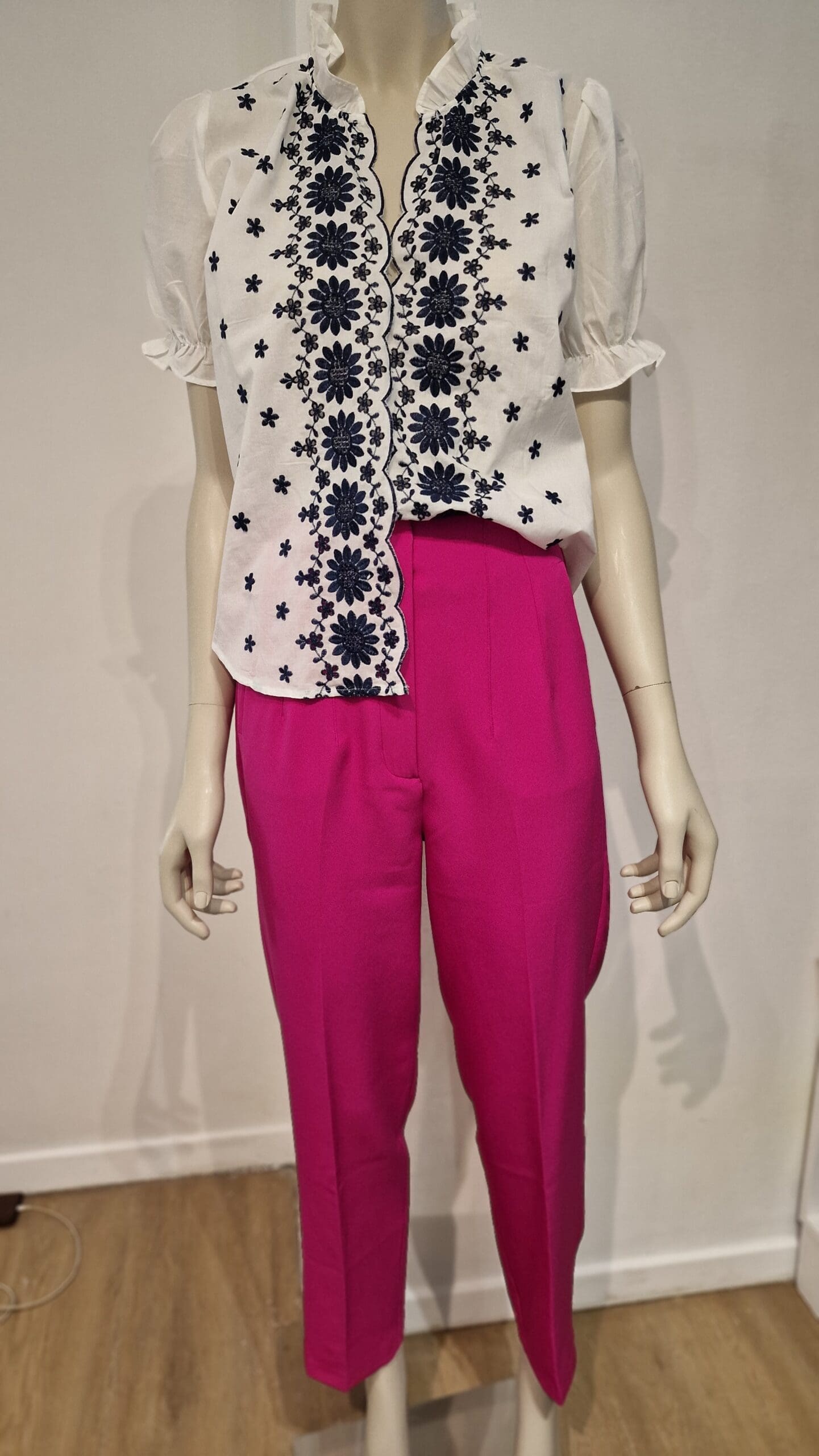 31-Embroidered blouse voor dames met korte mouw - Afbeelding 3