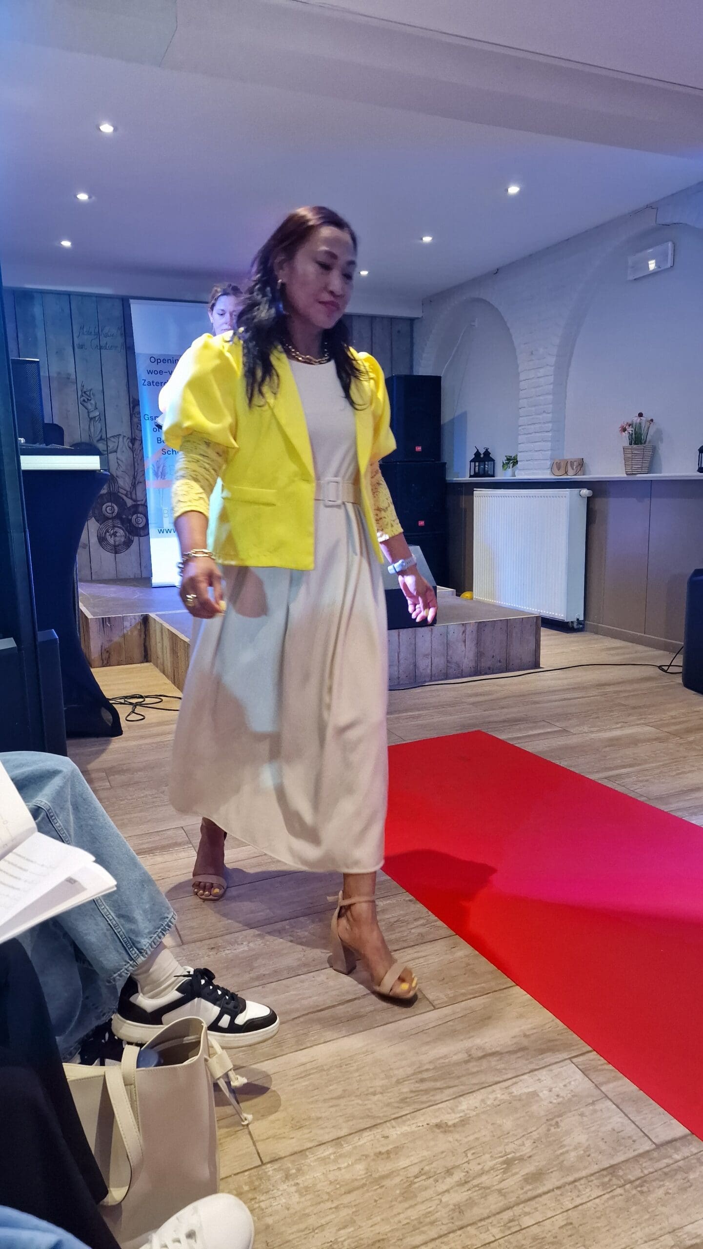 45-Blazer met kanten mouwen - Afbeelding 5